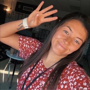 Meet your Posher, Kenzie